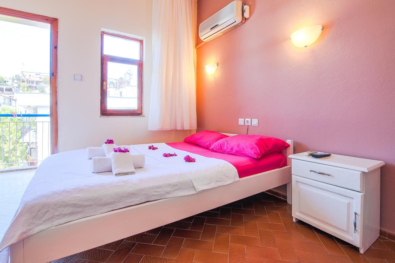 Saray Pansiyon Kas Exterior photo